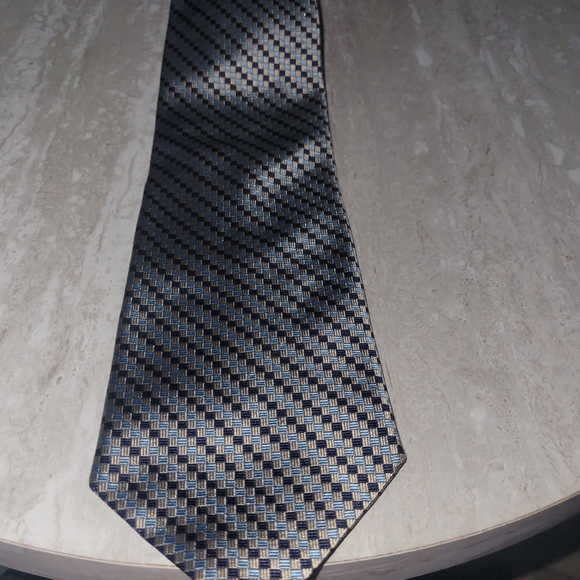Brooks Brothers Black and Gray Micro-Check Silk Tie - Picture 2 of 5